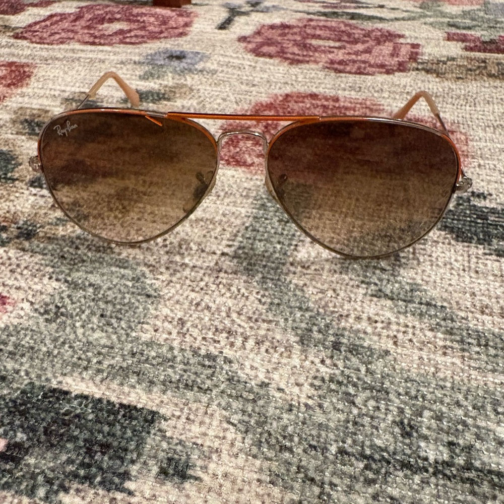 Ray-Ban Aviator Sunglasses with Brown Lenses